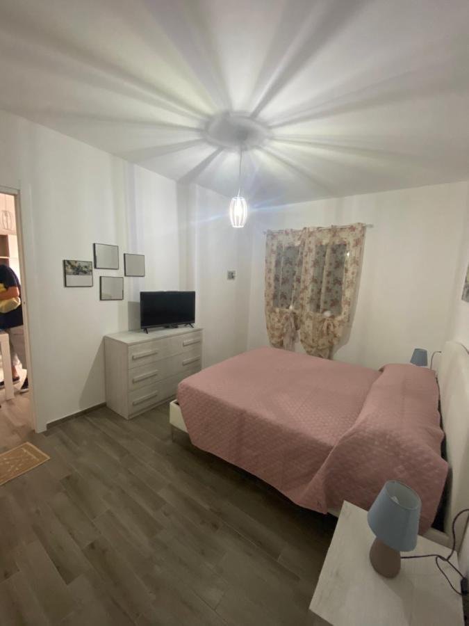 Willa La Casa Da Seby Calasetta Zewnętrze zdjęcie