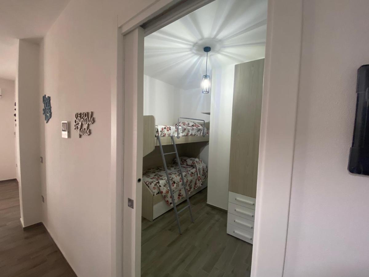 Willa La Casa Da Seby Calasetta Zewnętrze zdjęcie